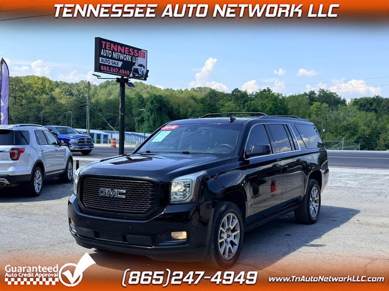 Used 2016 GMC Yukon XL Denali AWD/4WD image 1