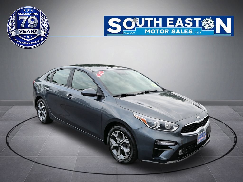 Used 2021 Kia Forte LXS FWD image 2