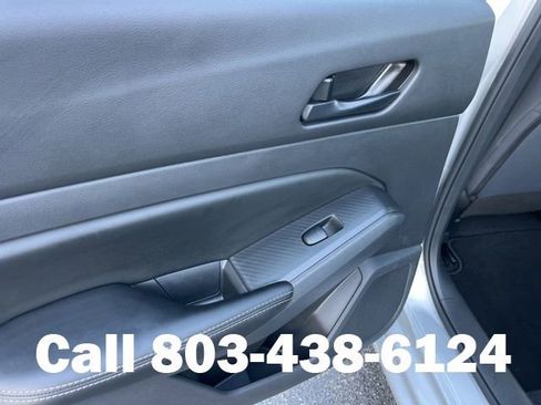 Used 2024 Nissan Altima 2.5 SV FWD image 13