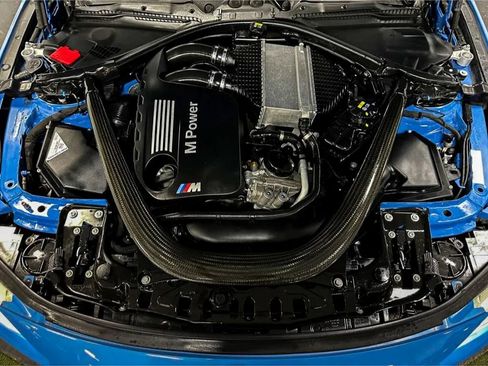 Used 2015 BMW M4 Convertible RWD image 43