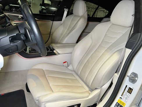 Used 2022 BMW M850i Gran Coupe xDrive AWD/4WD image 30