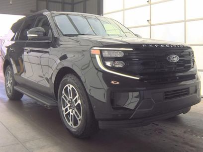Used 2025 Ford Expedition Active