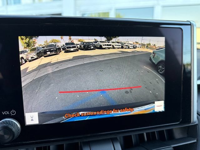 Used 2025 Toyota RAV4 LE AWD/4WD image 19