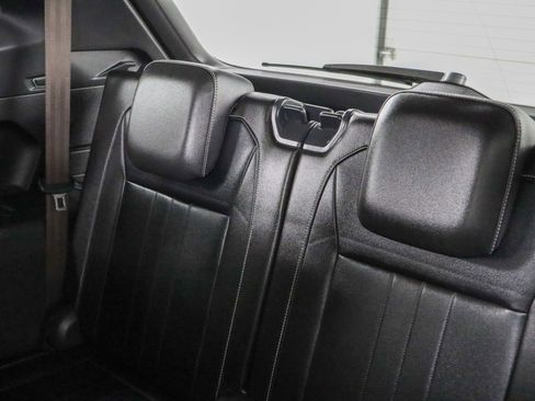 Used 2024 Volkswagen Tiguan SE R-Line FWD image 26