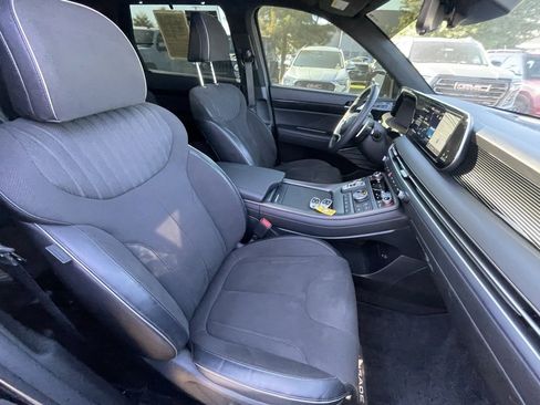 Used 2024 Hyundai Palisade Calligraphy image 31