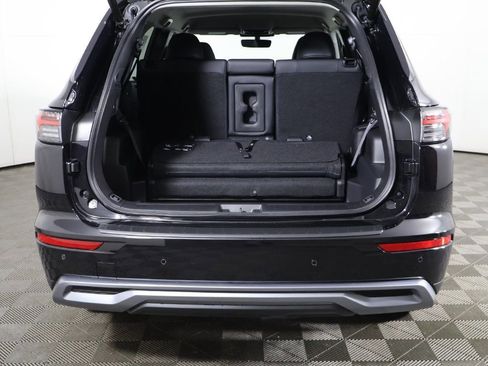 New 2026 Mitsubishi Outlander SE image 18