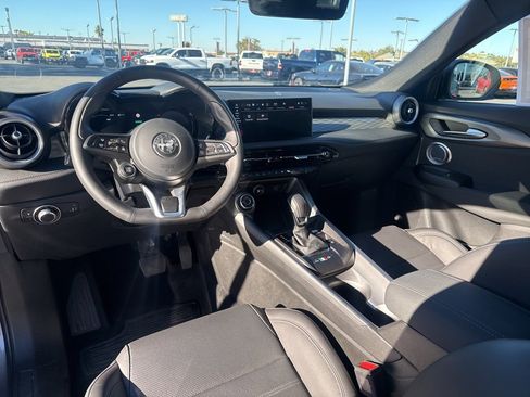 Used 2024 Alfa Romeo Tonale Ti image 17