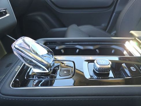 New 2026 Volvo XC90 B6 Ultra w/ Protection Package Premier AWD/4WD image 33