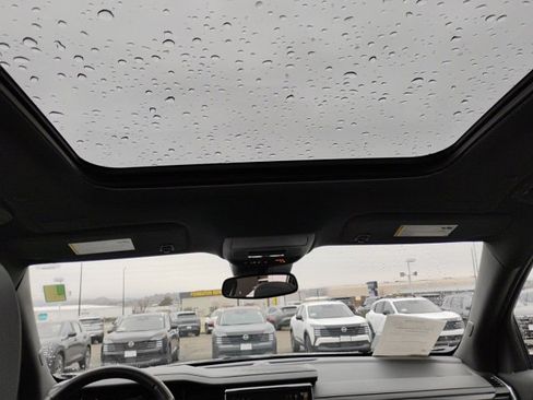 Used 2024 GMC Acadia AT4 image 15