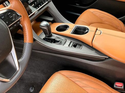 Used 2021 Toyota Avalon Limited w/ Advanced Safety Package image 17