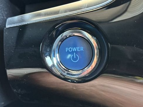 Used 2018 Toyota Prius Prime Advanced FWD image 23