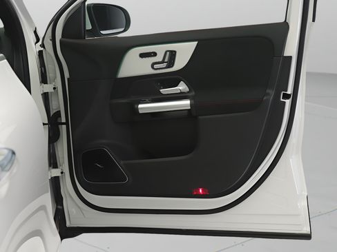 Certified 2026 Mercedes-Benz GLA 35 AMG 4MATIC image 21