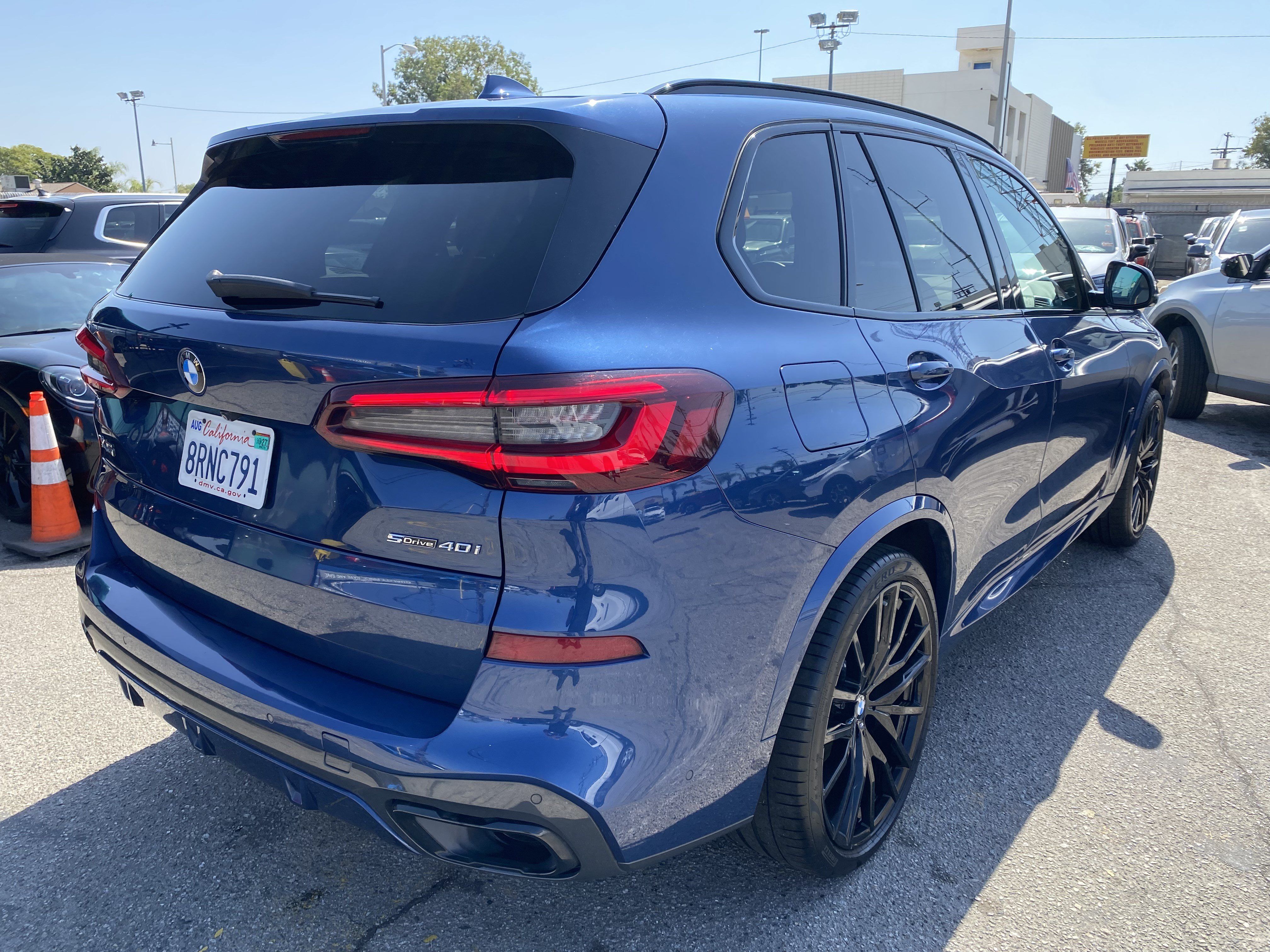 Used 2020 BMW X5 sDrive40i w/ M Sport Package RWD image 9