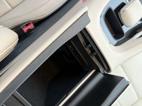 Used 2020 Mercedes-Benz GLE 450 4MATIC image 31