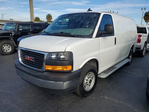 Used 2024 GMC Savana 2500 2500 U w/ Driver Convenience Package image 18