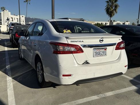 Used 2015 Nissan Sentra SV w/ Style Package image 8