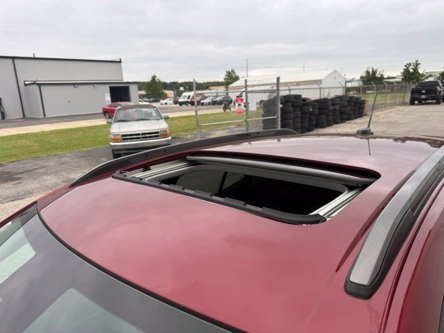 Used 2024 Chevrolet Trax ACTIV w/ Sunroof Package FWD image 11