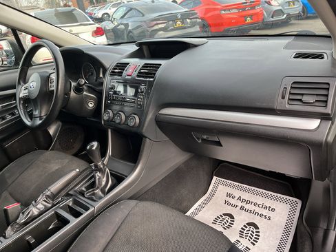 Used 2014 Subaru Crosstrek 2.0i Premium image 20