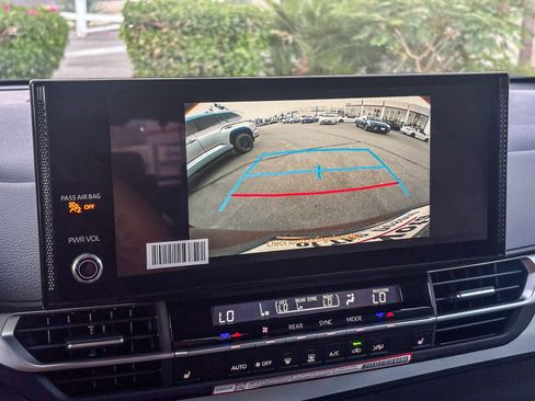 New 2026 Toyota Sienna XLE image 26