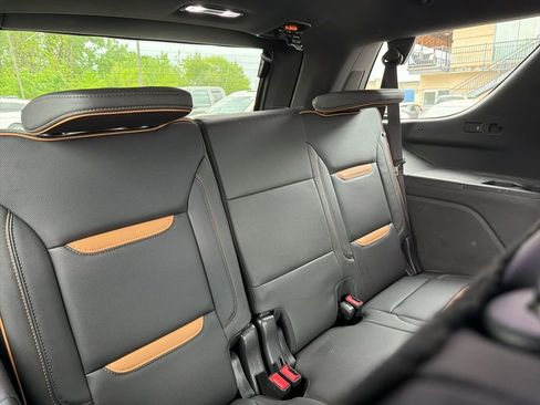 Used 2021 GMC Yukon AT4 AWD/4WD image 16