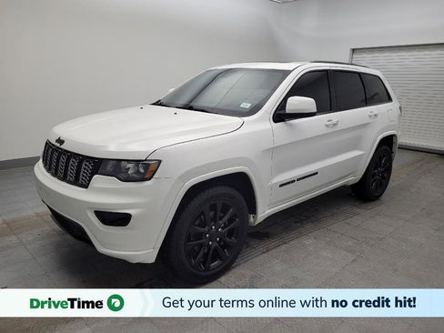 Used 2018 Jeep Grand Cherokee Altitude AWD/4WD image 1