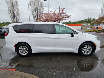 Used 2024 Chrysler Voyager LX