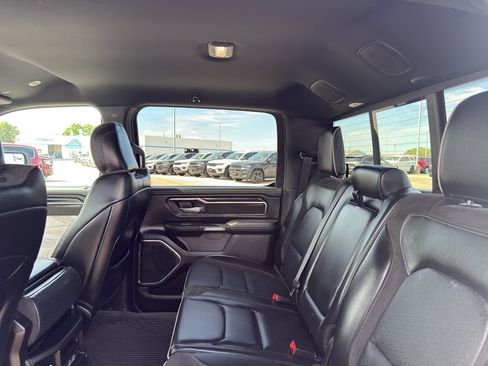 Used 2024 RAM 1500 Laramie AWD/4WD image 33