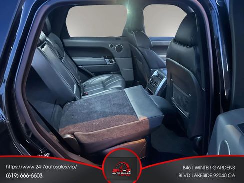 Used 2015 Land Rover Range Rover Sport SE image 25