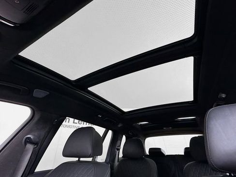 Used 2021 BMW ALPINA XB7 ALPINA XB7 image 24