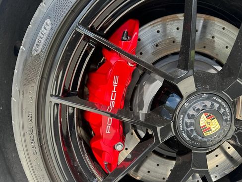 Certified 2025 Porsche 911 Carrera GTS RWD image 16
