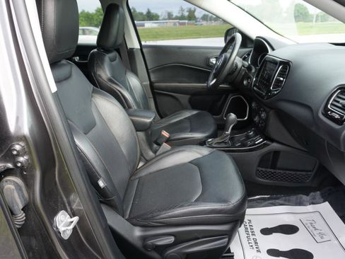 Used 2017 Jeep Compass Limited AWD/4WD image 25