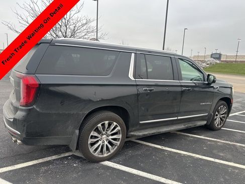 Used 2021 GMC Yukon XL Denali image 3