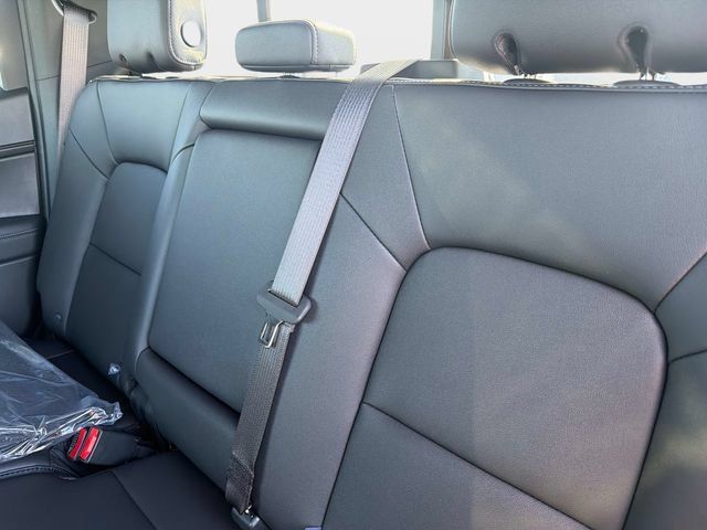 New 2026 GMC Canyon Elevation w/ Convenience Package RWD image 13