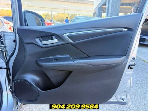 Used 2016 Honda Fit LX image 31