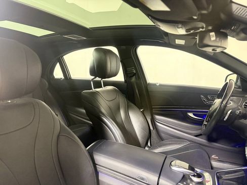 Used 2017 Mercedes-Benz S 550 4MATIC Sedan w/ Premium Package image 23