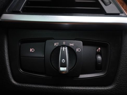 Used 2014 BMW 435i Convertible RWD image 33