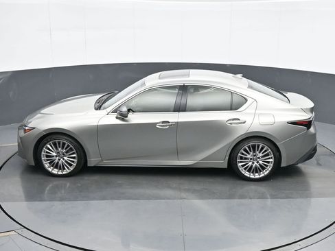 Used 2023 Lexus IS 300 AWD w/ Premium Package image 18