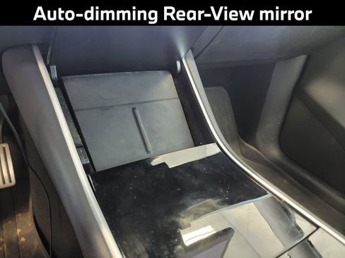 Used 2020 Tesla Model Y Performance image 14