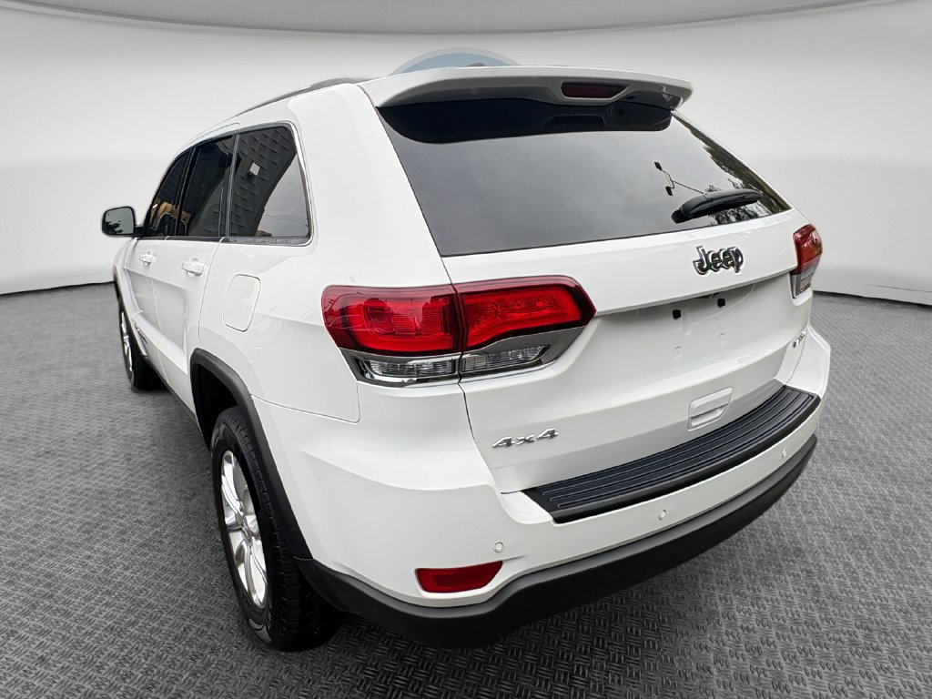 Certified 2021 Jeep Grand Cherokee Laredo AWD/4WD image 6
