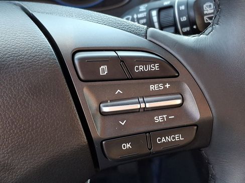 Certified 2021 Hyundai Kona Limited w/ Cargo Package image 23