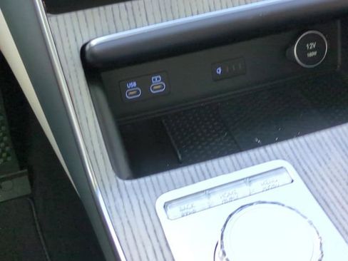 New 2026 Genesis GV80 2.5T Select AWD/4WD image 17