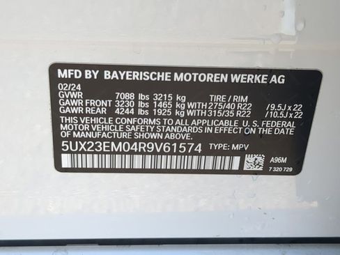 Used 2024 BMW X7 xDrive40i w/ M Sport Package image 28