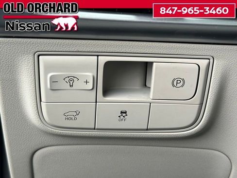 Used 2025 Hyundai Tucson Limited AWD/4WD image 11