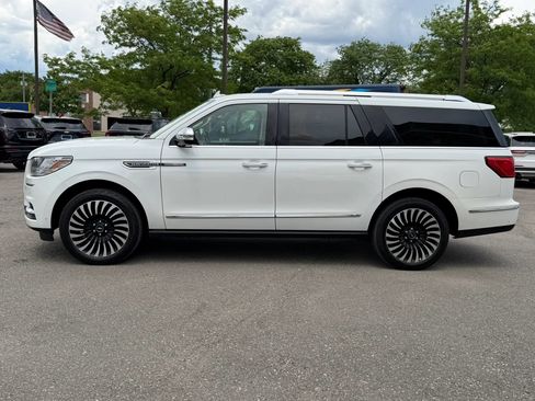 Used 2021 Lincoln Navigator L Black Label AWD/4WD image 2