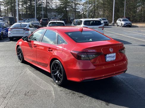 Certified 2025 Honda Civic Sport image 8