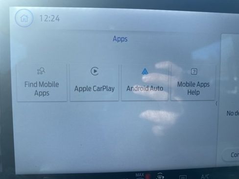 Used 2023 Ford Transit 350 XLT image 11