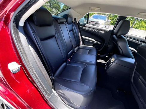 Used 2023 Chrysler 300 Touring L RWD image 19