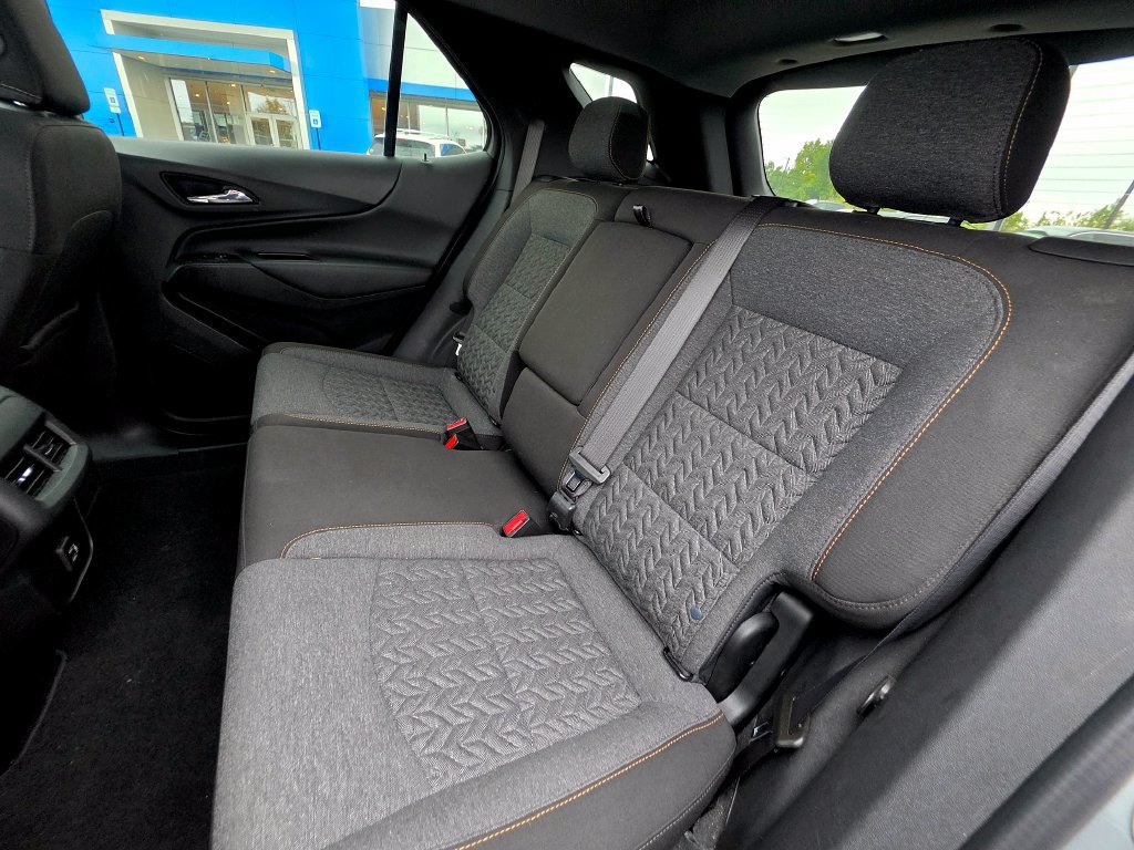 Used 2024 Chevrolet Equinox LT FWD image 41