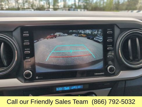 Used 2023 Toyota Tacoma SR5 AWD/4WD image 22