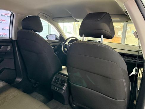 Used 2025 Honda Accord LX image 31